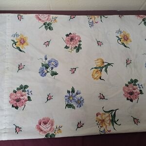Vintage Cannon Floral Print Standard Size Pillowcase.